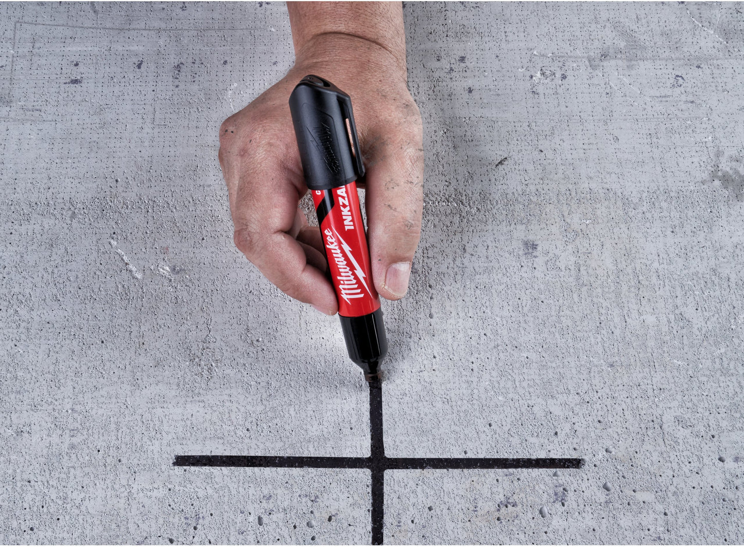 Marqueur noir épais L INKZALL Milwaukee