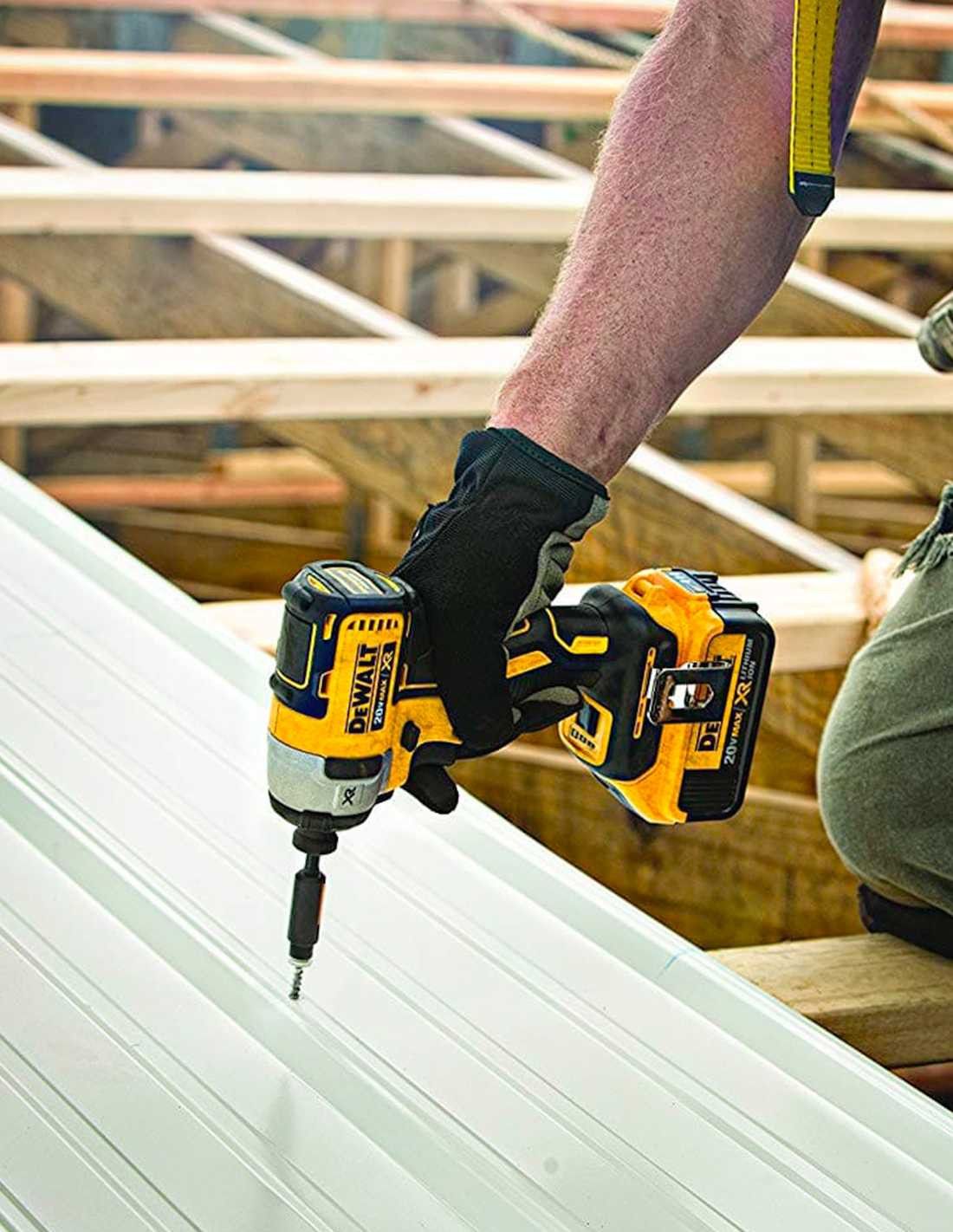 Dewalt Kit 11 gereedschap + 3bat 5Ah + DCB1104 Oplader + 4xTSTAK DCK114P3