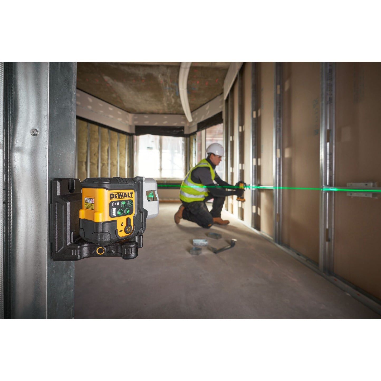 Dewalt DCLE14301GB 3-Line 180° Green USB-C Self-Leveling Laser Level