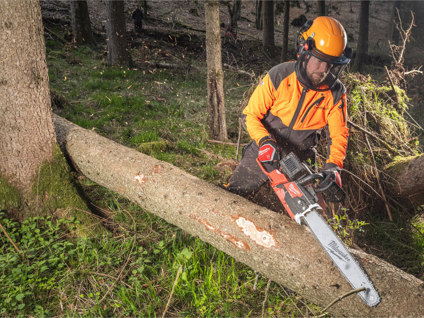 Milwaukee Forestry Cut-Resistant Gloves