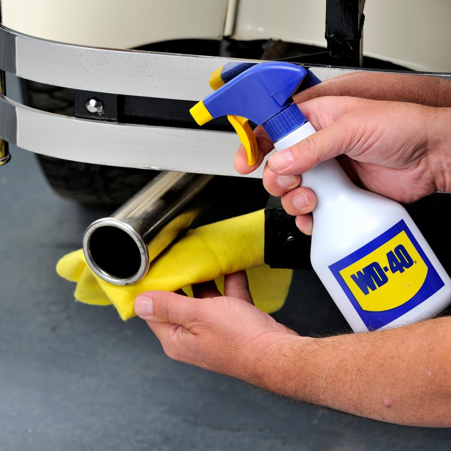 Huile multi-usages bidon de 5 L+ pulvérisateur WD-40