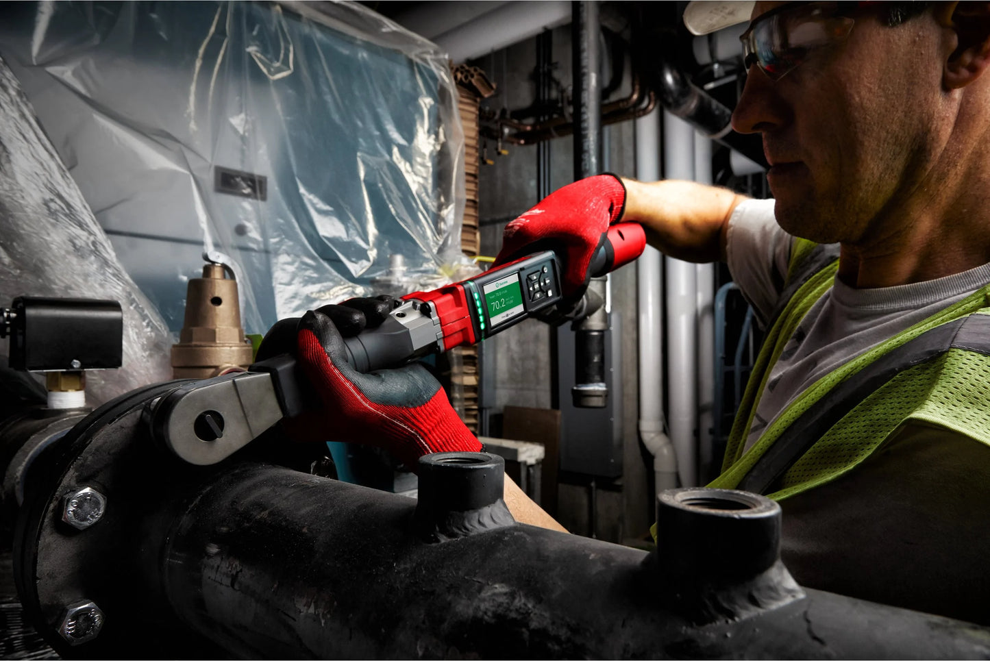 M12 Fuel One-Key 1/2" momentsleutel met accu + oplader + koffer Milwaukee M12 ONEFTR12-201C