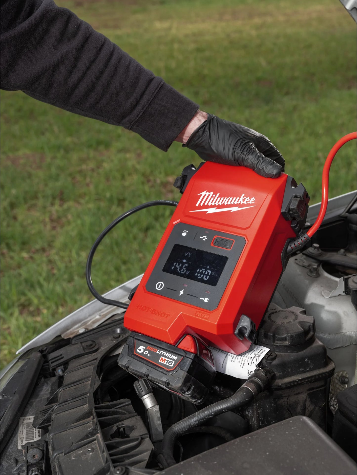 Démarreur de véhicule Milwaukee M18 2000A