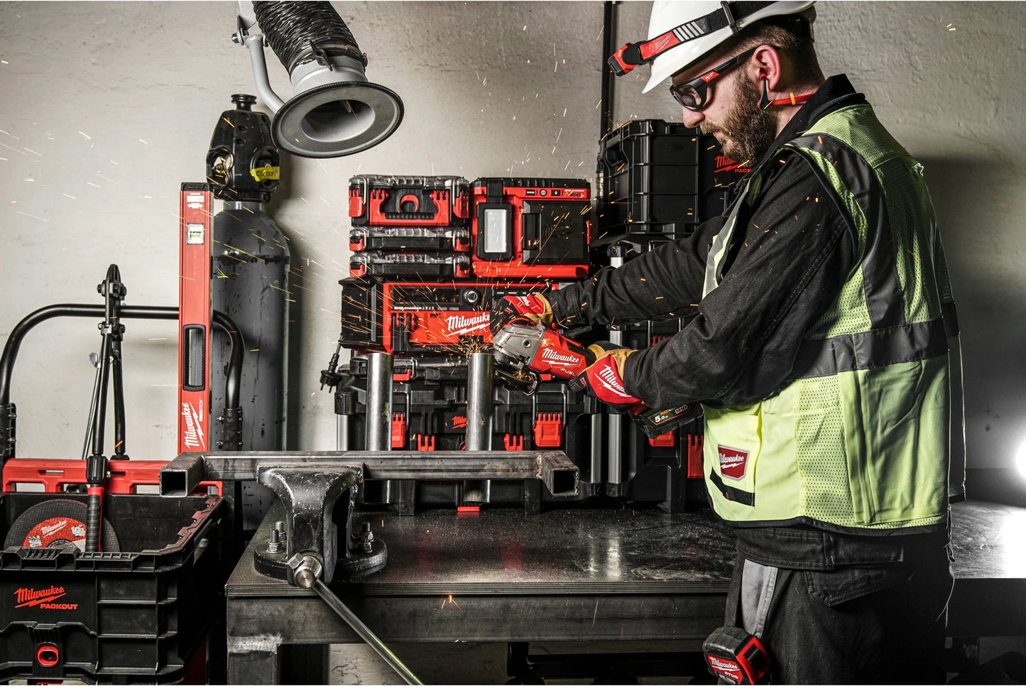 M18 125mm Fuel ONE-KEY Angle Grinder with Case Milwaukee M18 ONEFSAG125XB-0X