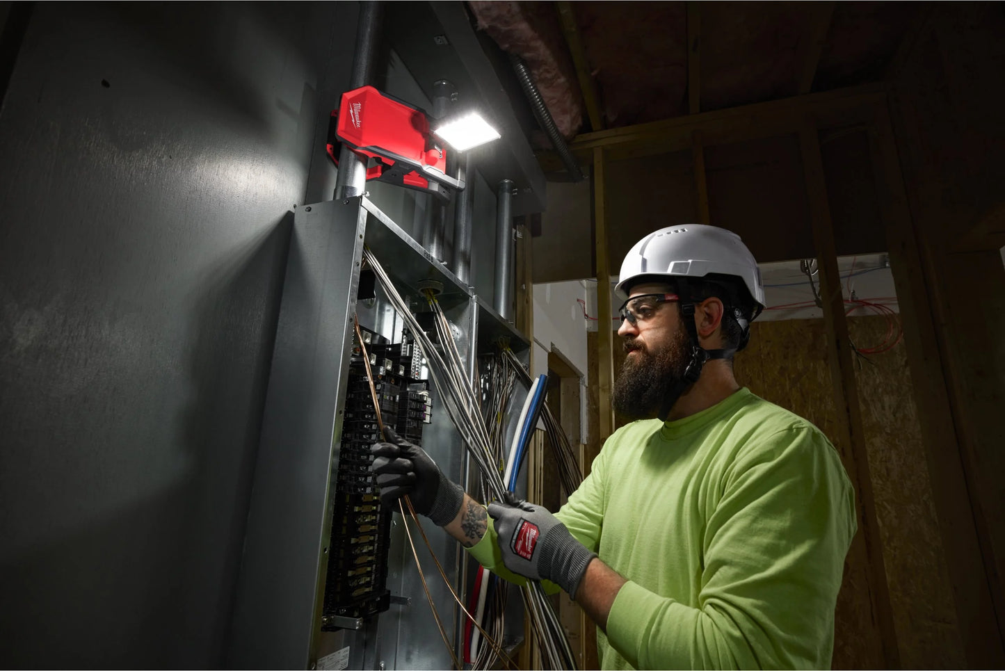 Projecteur de zone pivotant Milwaukee M18 PAL2-0